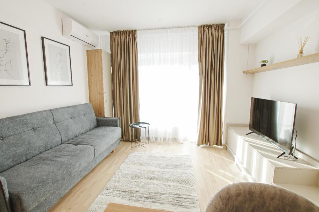 Himson-Beige Apartment ياش المظهر الخارجي الصورة